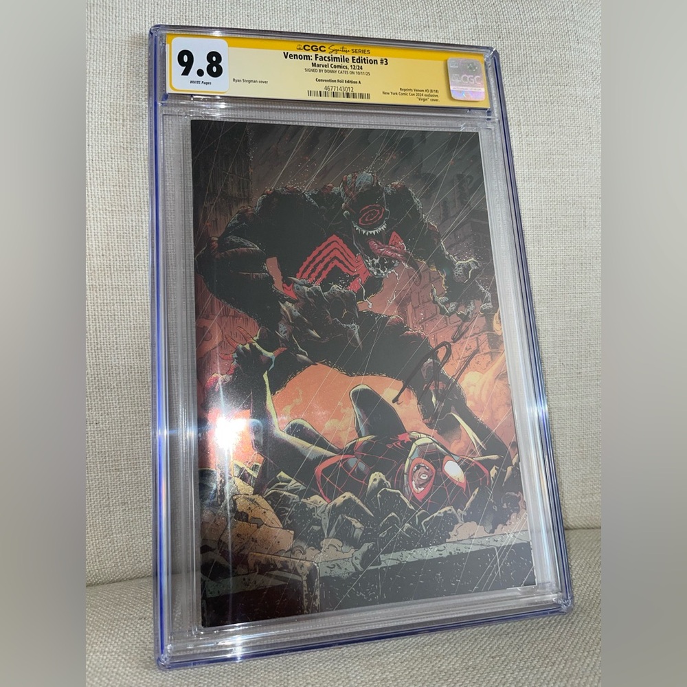 VENOM #3 CGC 9.8 NYCC FOIL VIRGIN VARIANT - 1ST KNULL- Signed by DONNY CATES